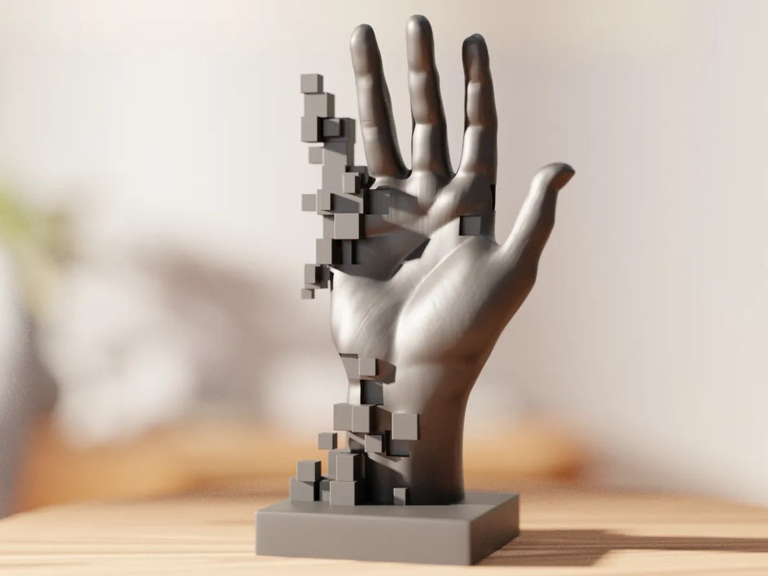 Scultura Mano Pixelata – Glitch Art 3D